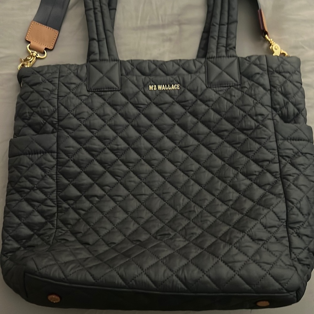 Mz Wallace Rec Max Tote Deluxe in Magnet